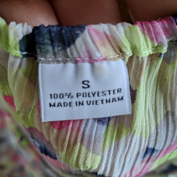 LIZ CLAIBORNE women's top. - Picture 5 of 6